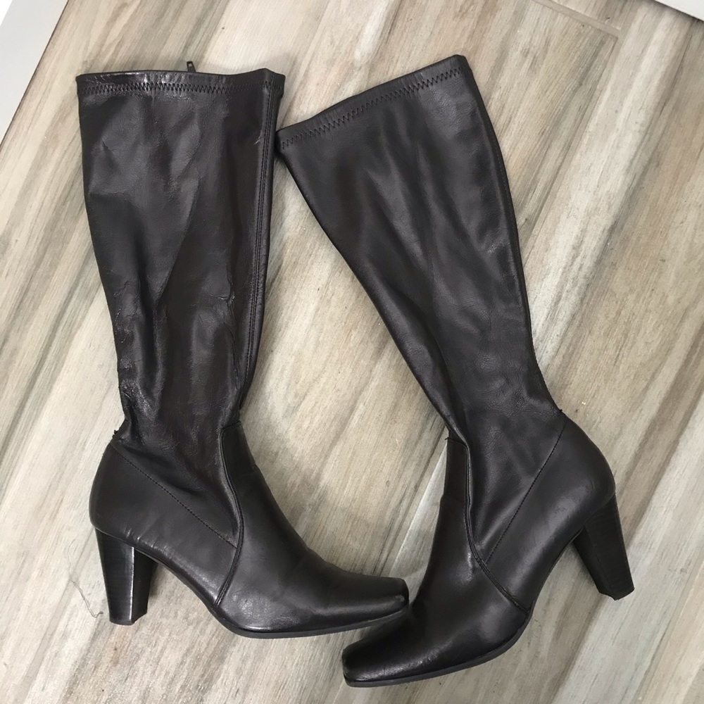Vintage Lenore Brown Heeled Boots